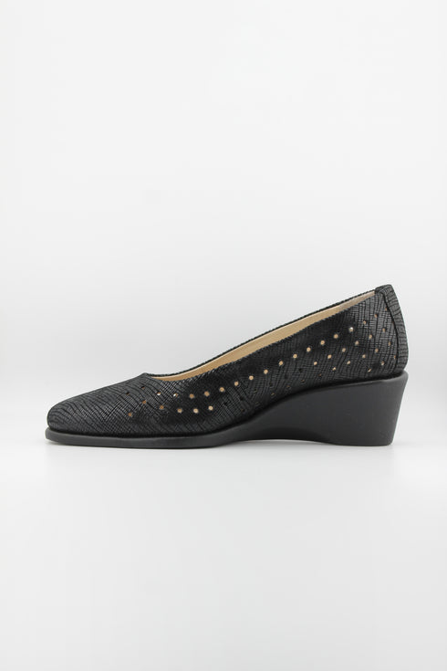 DFC Relax Perforated Wedge Heel Slip-On Pumps